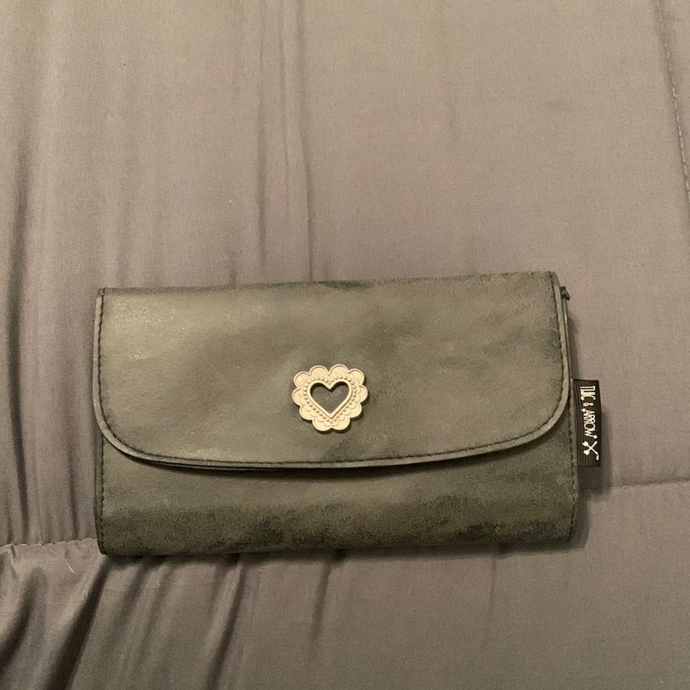 TWIG & Arrow wallet